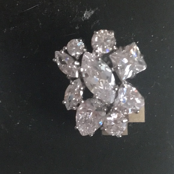 NWT Givenchy Clip Crystal Earrings - Picture 2 of 4